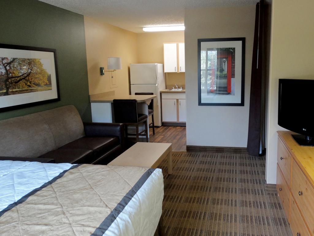 Extended Stay America Suites - Houston - Willowbrook Exterior photo